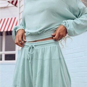 L*Space Day Tripper Shorts NWT